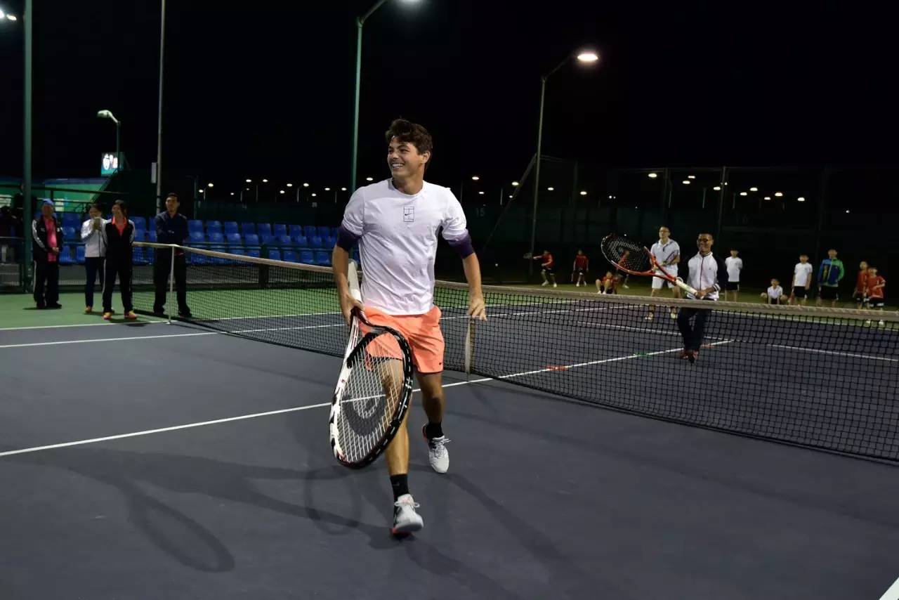 求的队伍 求的队伍